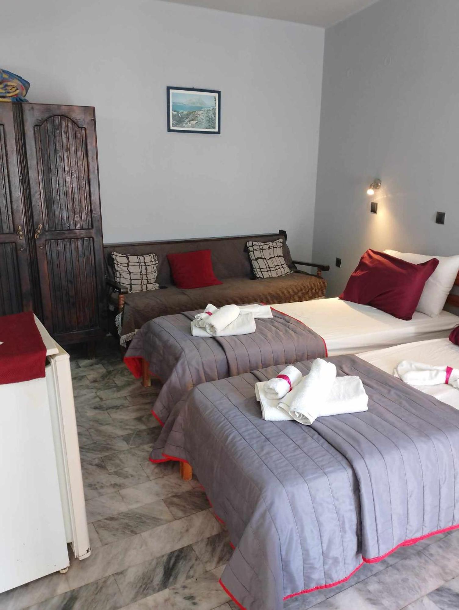 Cleios Rooms And Studios, Kalymnos 85200 Panormos  Экстерьер фото