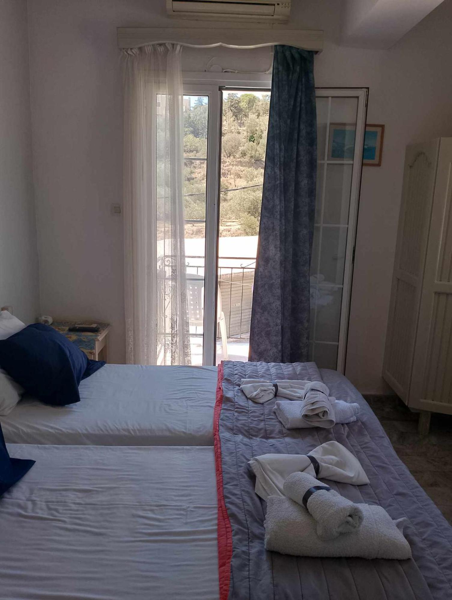 Cleios Rooms And Studios, Kalymnos 85200 Panormos  Экстерьер фото